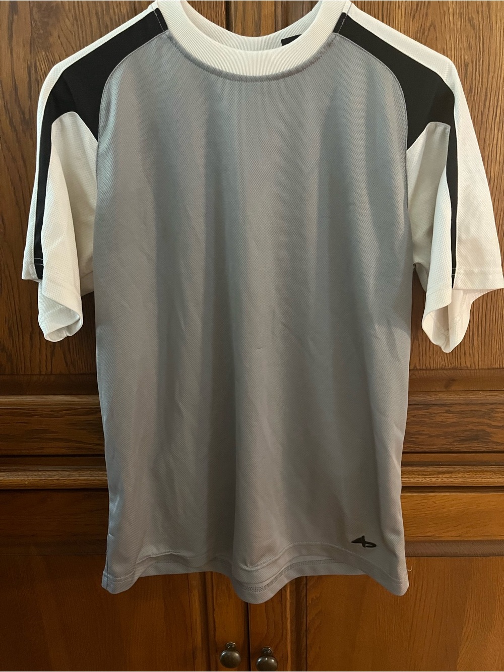 Athletech Short-Sleeve Crew Shirt in Gray, White & Black